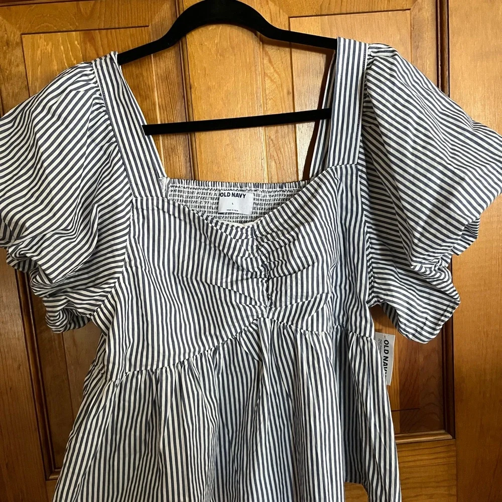 Old Navy Blue and White Puff Sleeve Peplum Blouse